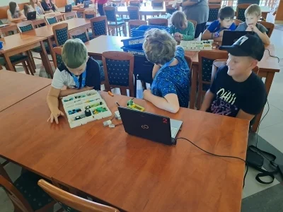 7 2zajecia z konstruowania i programowania robotow